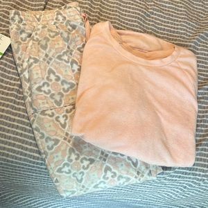 Echo sleepwear jogger set